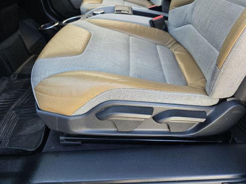 Used 2015 BMW i3 w/ Range Extender image 24