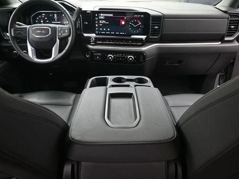 Used 2026 GMC Sierra 1500 SLT AWD/4WD image 26