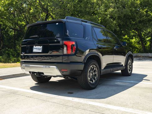 Used 2026 Honda Passport TrailSport Elite image 9