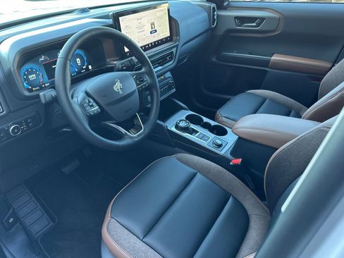 New 2025 Ford Bronco Sport Outer Banks w/ Outer Banks Tech Package+ image 11