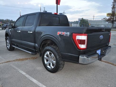 Used 2021 Ford F150 Lariat image 3