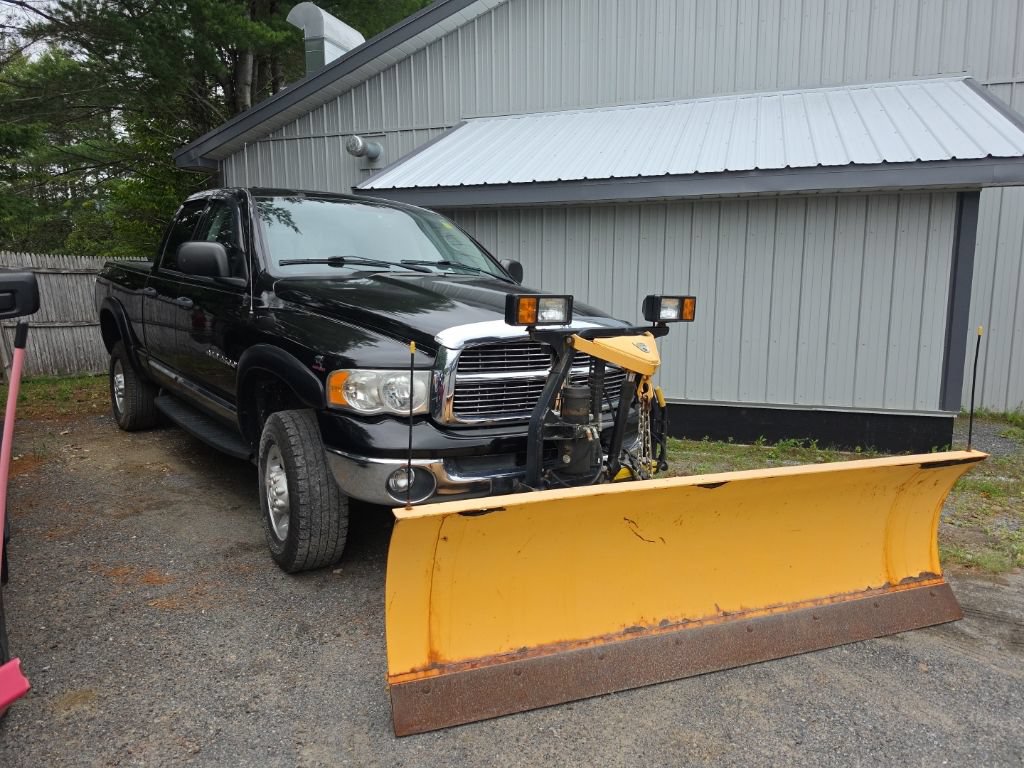 Used 2004 Dodge Ram 2500 Truck SLT w/ Trailer Tow Group AWD/4WD image 2