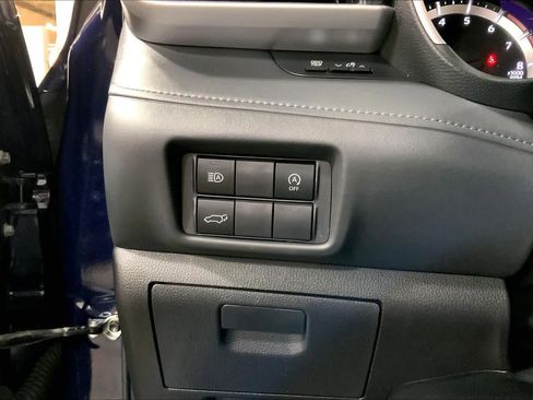 Used 2024 Toyota Highlander XSE image 34