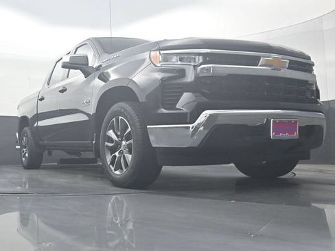 Used 2022 Chevrolet Silverado 1500 LT w/ Convenience Package II RWD image 27