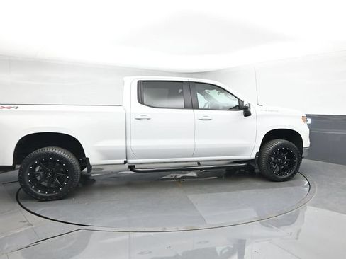 Used 2023 Chevrolet Silverado 1500 LT w/ Protection Package AWD/4WD image 9