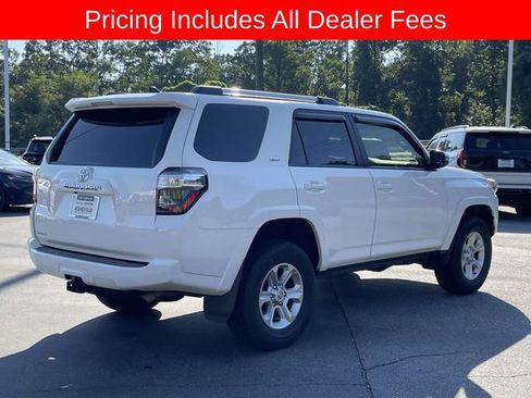 Used 2019 Toyota 4Runner SR5 Premium AWD/4WD image 5