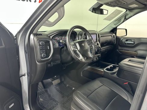 Used 2021 Chevrolet Silverado 1500 LT Trail Boss w/ Convenience Package II AWD/4WD image 13