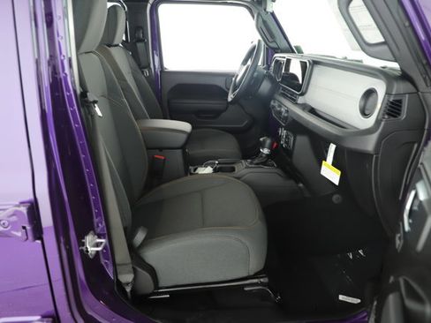 New 2026 Jeep Gladiator Sport image 15