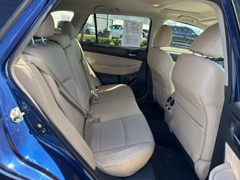 Used 2017 Subaru Outback 2.5i Limited image 13