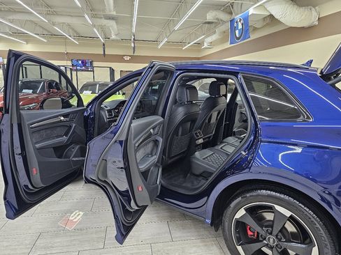 Used 2020 Audi SQ5 Prestige w/ Prestige Package image 15