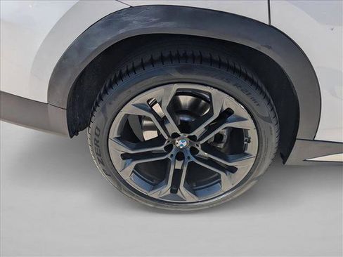 Used 2022 BMW X6 xDrive40i image 25