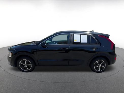 Used 2026 Kia Niro LX FWD image 9