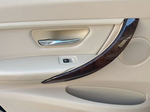 Used 2014 BMW 328i xDrive Sedan AWD/4WD image 26