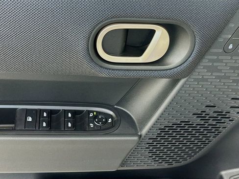 Certified 2025 MINI Cooper S image 19