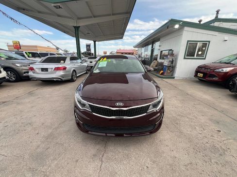 Used 2016 Kia Optima LX w/ Technology Package FWD image 1