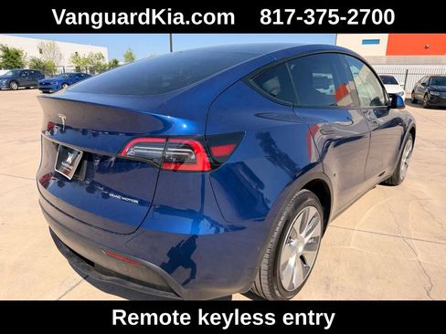 Used 2021 Tesla Model Y Long Range image 4