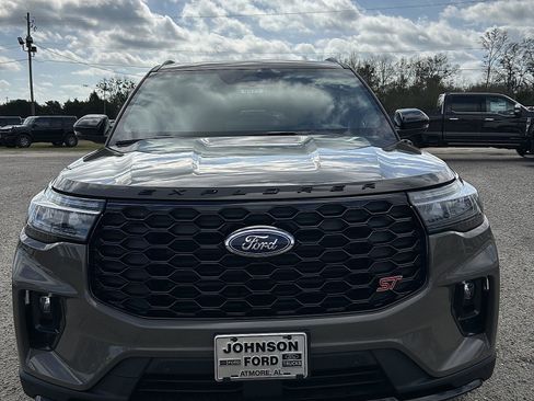 New 2026 Ford Explorer ST w/ Sun And Sound Package image 2