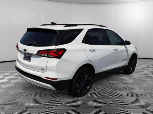 Used 2024 Chevrolet Equinox RS image 7
