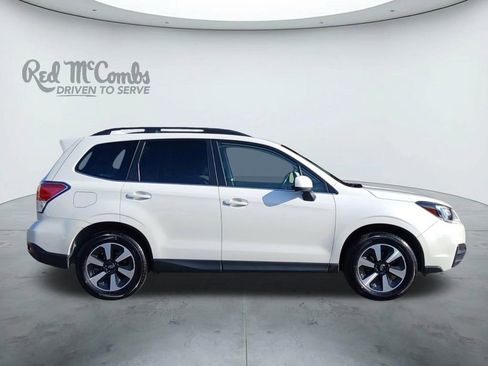 Used 2018 Subaru Forester 2.5i Limited AWD/4WD image 6