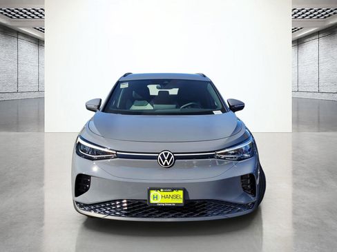 New 2025 Volkswagen ID.4 Pro image 3