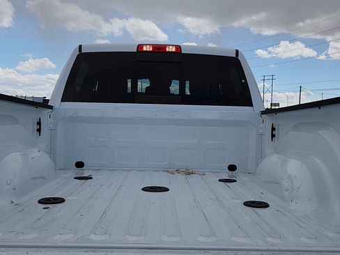 Used 2025 RAM 2500 Laramie AWD/4WD image 19
