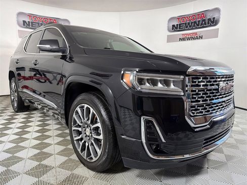 Used 2021 GMC Acadia Denali w/ Denali Technology Package image 1