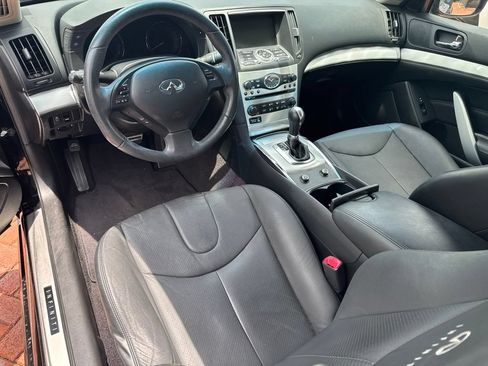 Used 2014 INFINITI Q60 Journey RWD image 4