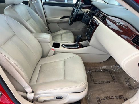 Used 2009 Chevrolet Impala LT image 13