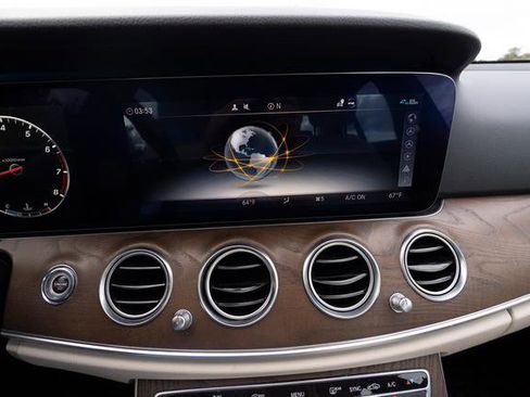 Used 2020 Mercedes-Benz E 350 Sedan image 20