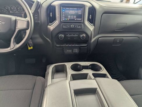 Used 2021 Chevrolet Silverado 1500 Custom Trail Boss AWD/4WD image 20