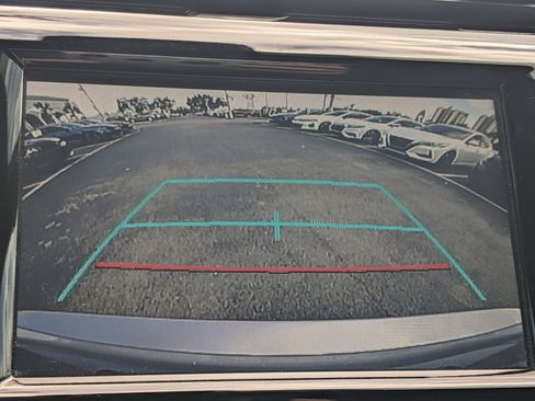 Used 2019 Toyota Camry SE image 23