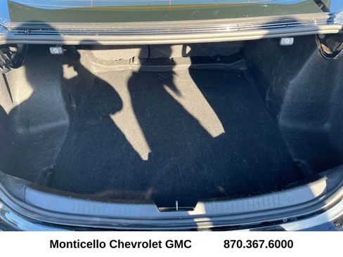 Used 2023 Chevrolet Malibu LT image 24