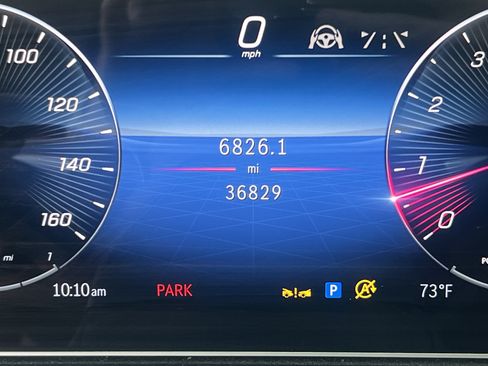 Used 2024 Mercedes-Benz GLE 350 4MATIC w/ Driver Assistance Package image 22