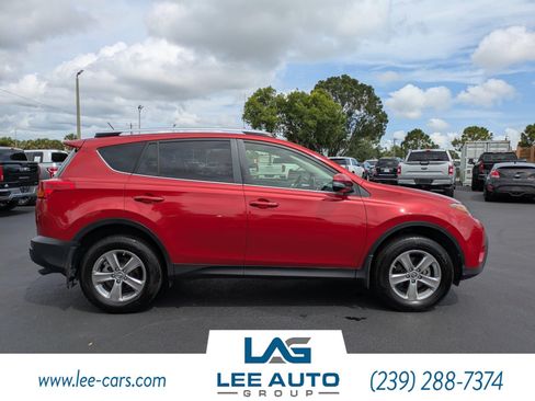 Used 2015 Toyota RAV4 XLE FWD image 2