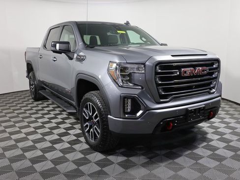 Used 2021 GMC Sierra 1500 AT4 w/ Technology Package image 3