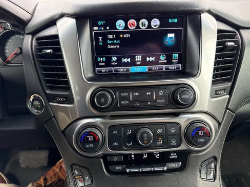 Used 2018 Chevrolet Suburban Premier image 10