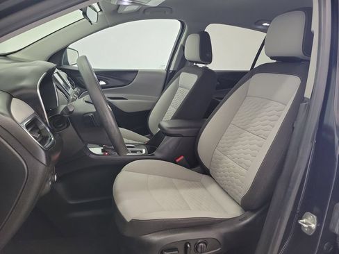 Used 2020 Chevrolet Equinox LT FWD image 18