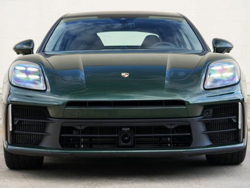 Used 2025 Porsche Panamera 4S w/ Premium Package AWD/4WD image 7