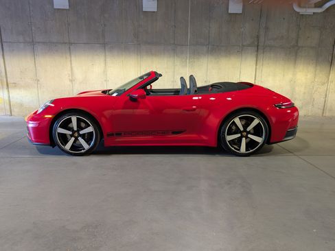 New 2026 Porsche 911 Carrera image 2