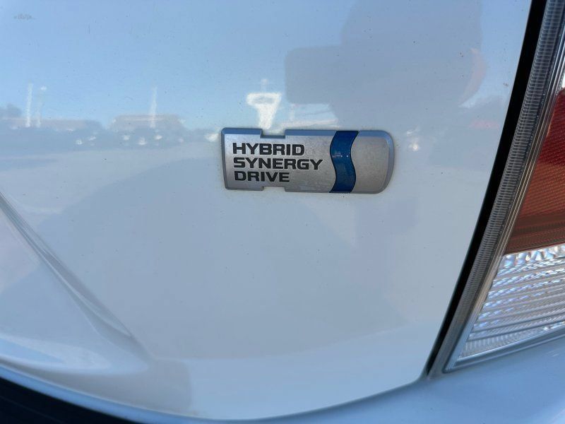 Used 2017 Toyota Prius C Two FWD image 10