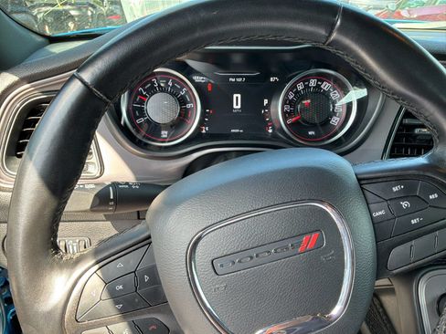 Used 2023 Dodge Challenger SXT RWD image 8