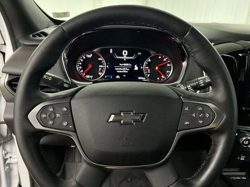 Certified 2023 Chevrolet Traverse Premier w/ Redline Edition FWD image 11
