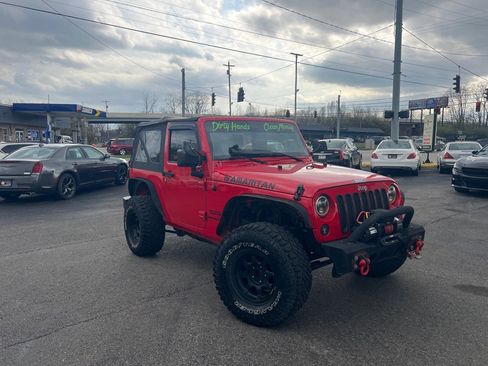 Used 2016 Jeep Wrangler Sport image 2