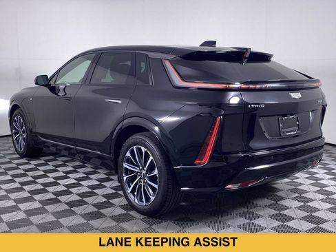 Certified 2024 Cadillac Lyriq Sport AWD/4WD image 18