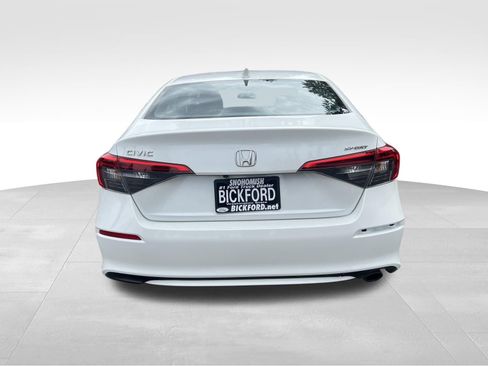 Used 2022 Honda Civic Sport image 6