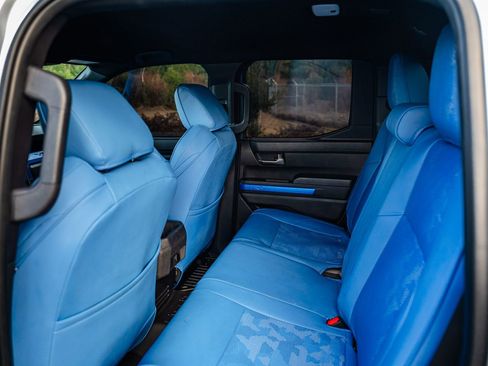 Used 2024 Toyota Tacoma TRD Sport image 23