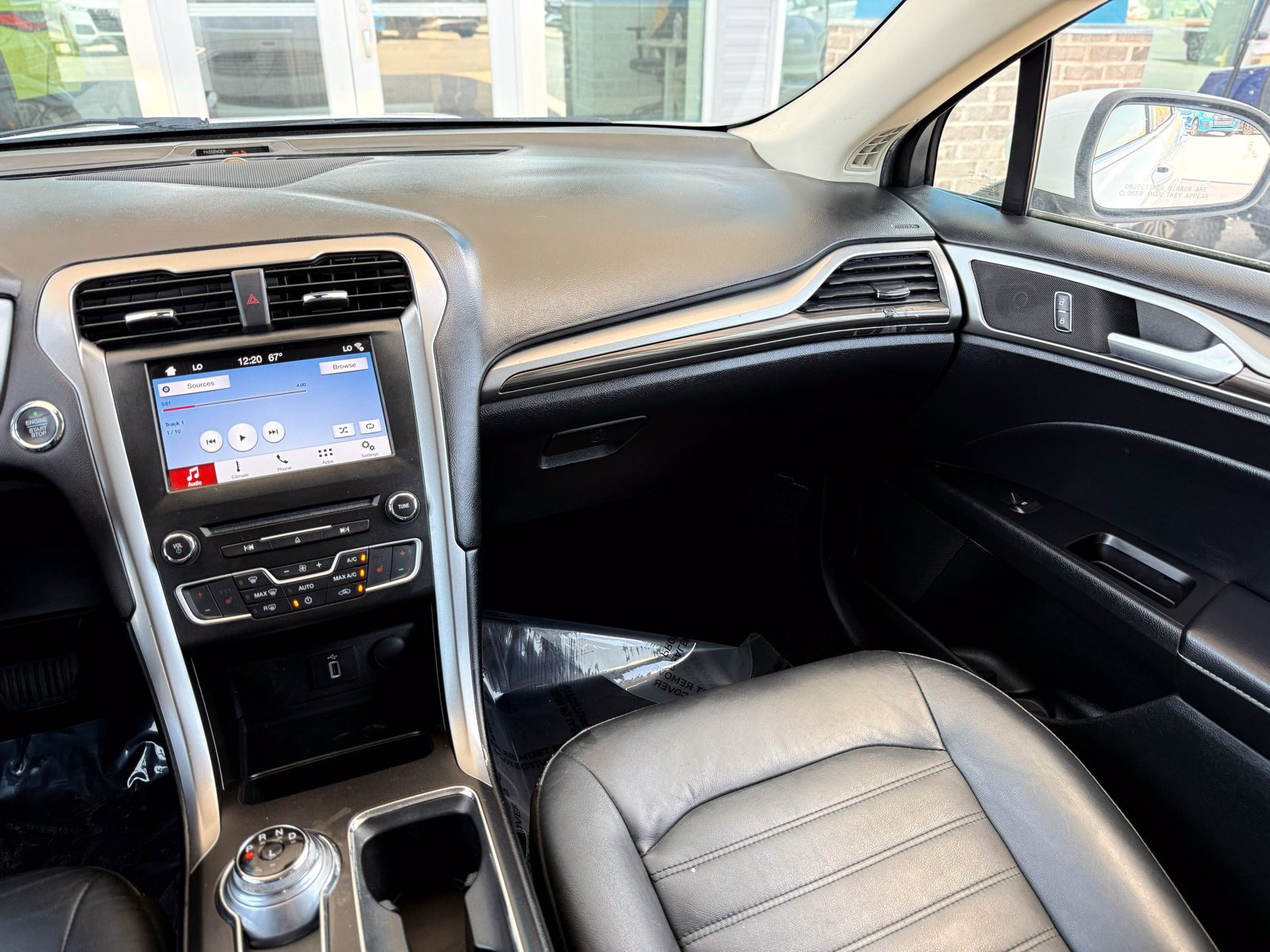 Used 2018 Ford Fusion SE w/ Equipment Group 602A FWD image 25