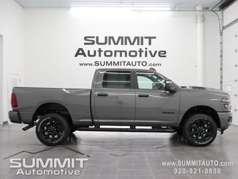 New 2026 RAM 2500 Big Horn AWD/4WD image 1