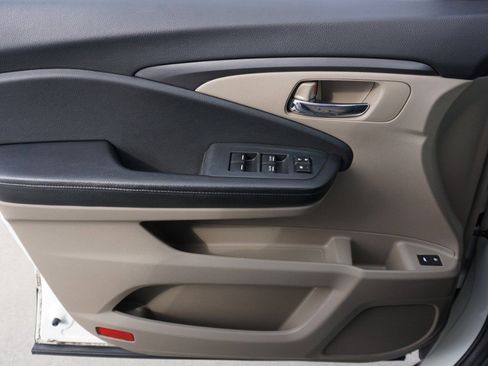 Used 2016 Honda Pilot EX-L image 20