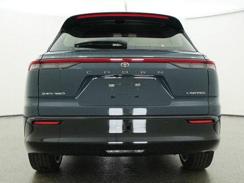 New 2026 Toyota Crown Signia AWD/4WD image 15